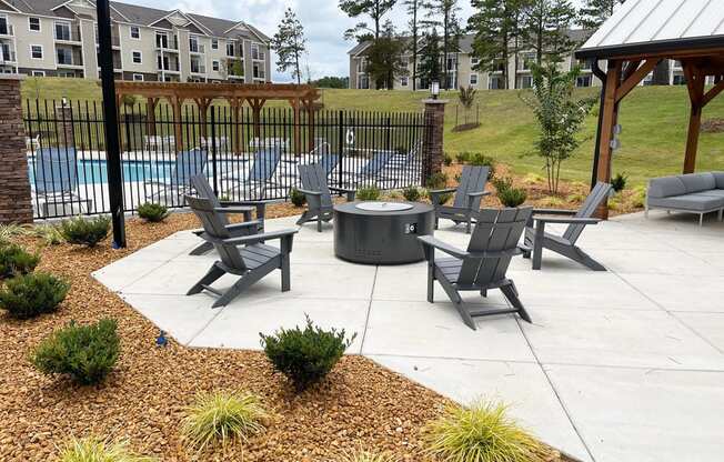 Fire pit with Seating at Signature Pointe Apartment Homes in Athens, AL