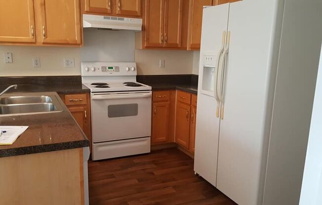 3 beds, 2 baths, $1,695