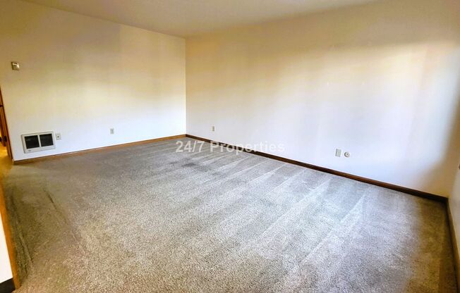 1BD I 1BA - Marquam Nature Park and OHSU!