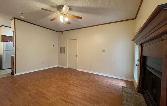 Apartment: Shenandoah Ridge