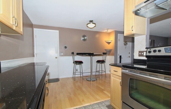 91 PLEASANT ST