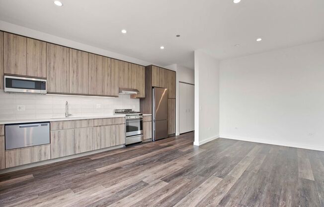 Studio, 1 bath, 501 sqft, $2,145, Unit 615