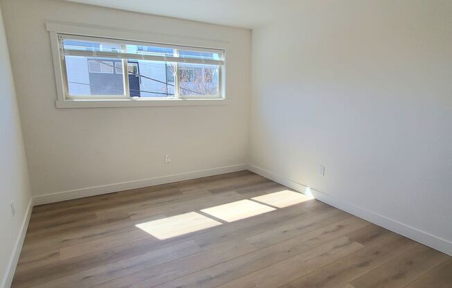 2 beds, 1 bath, 867 sqft, $2,995, Unit 102