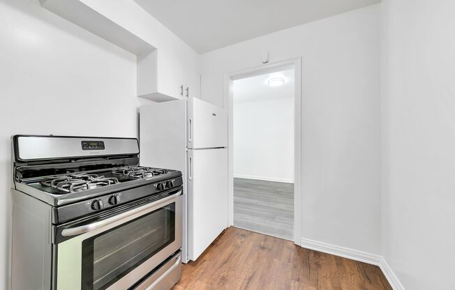 Studio, 1 bath, 510 sqft, $1,750, Unit 26