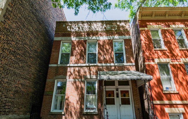 906 Loomis