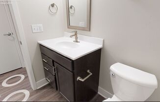 2 beds, 1 bath, $1,050, Unit #16