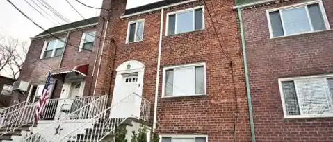 9 OLD JEROME AVE