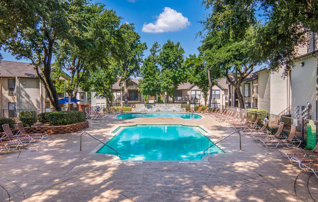 Pool   | Pavilion | Arlington, Texas Apartments