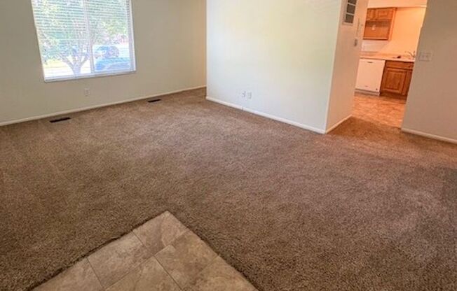 2 Bedroom Apartment in Holladay!