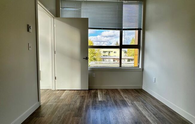 1 bed, 1 bath, 487 sqft, $1,725, Unit 405