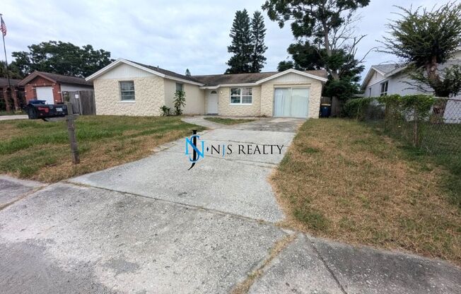 BEAUTIFUL, Large - 4/2 1500 Sq. Ft., Renovated kitchen & bathrooms, fenced in yard and more!!
