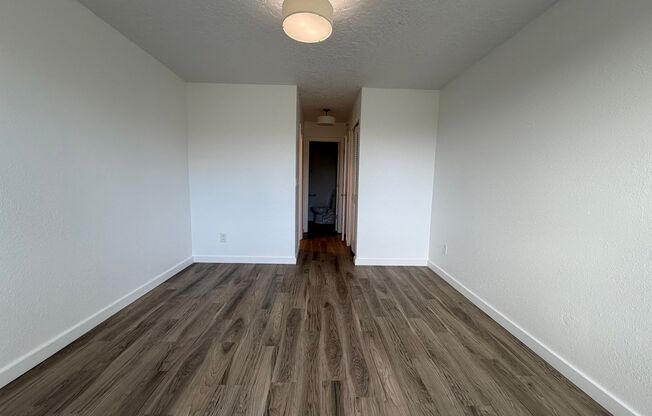 3 beds, 2 baths, 985 sqft, $2,375, Unit 401