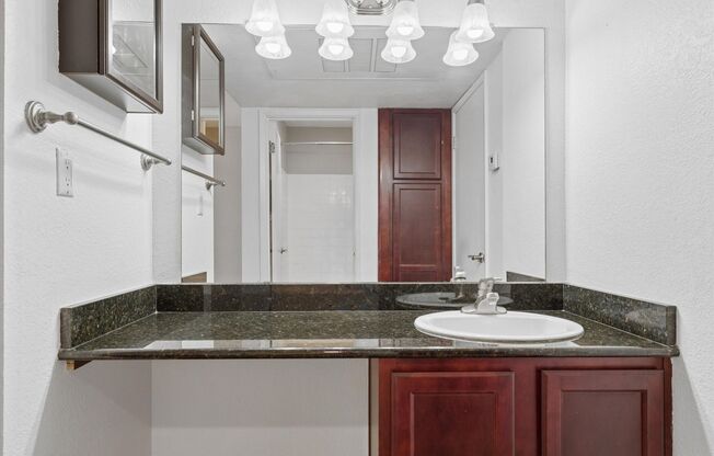 1 bed, 1 bath, $1,399, Unit # 2077
