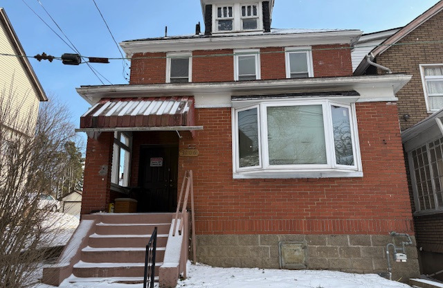 3106 GARBETT ST
