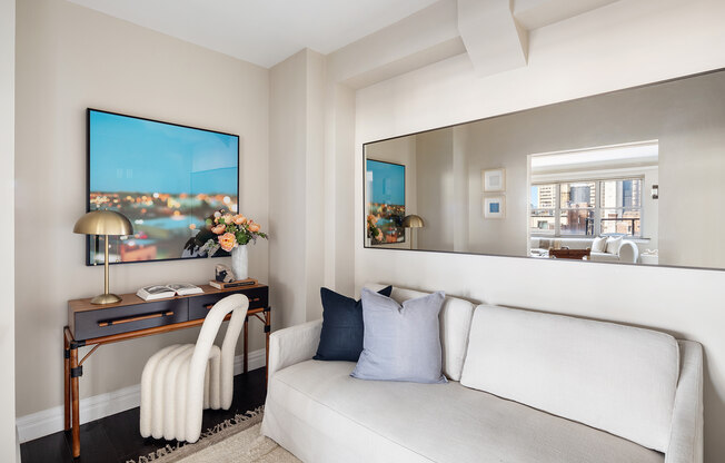 1 bed, 1 bath, 900 sqft, $7,950, Unit 19N