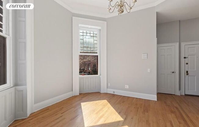 25 PIERREPONT ST