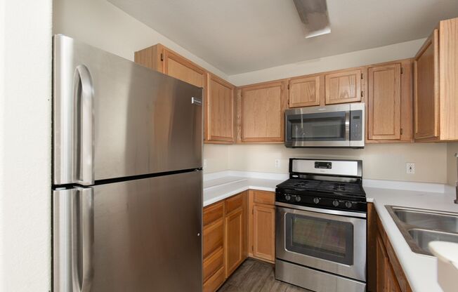 2 beds, 2 baths, $1,450