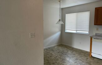 3 beds, 2 baths, 1,025 sqft, $1,500, Unit Unit 1