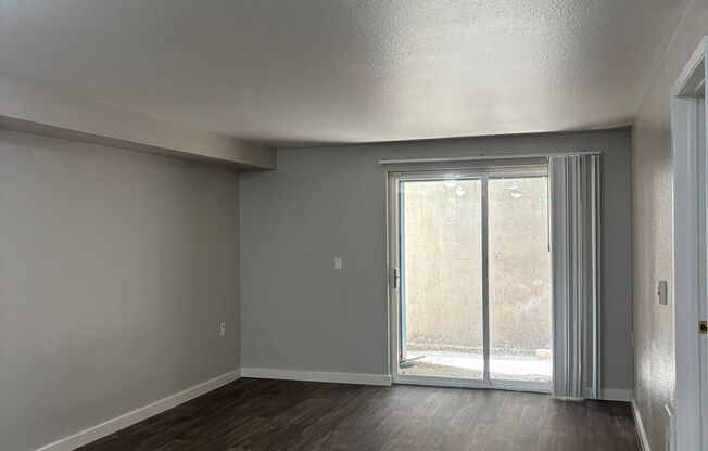 1 bed, 1 bath, 715 sqft, $1,695, Unit 217