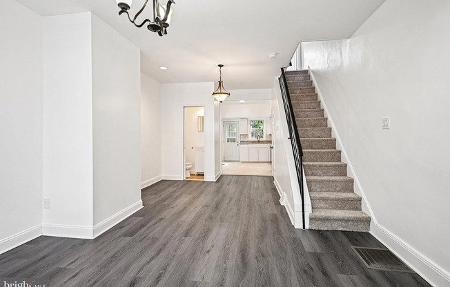 Modern 3-Bedroom Home Near University City with Central Air & In-Home Laundry — Accepting ALL PHA voucher holders