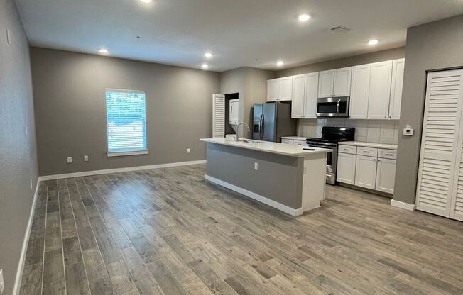 A1011 Woodbury Row Phase III