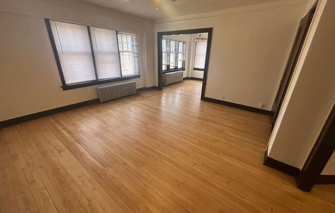 1 bed, 1 bath, $1,195, Unit 61