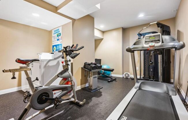 2 beds, 2 baths, $1,850, Unit 412