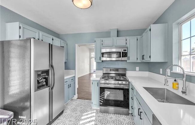 Updated Single Story, 2 Bedroom Home in Desert Shores area