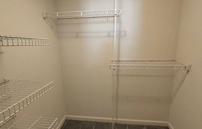 1 bed, 1 bath, 670 sqft, $1,199, Unit 703