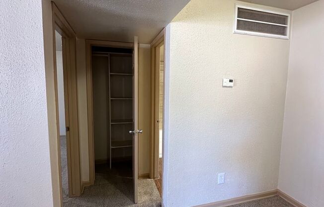 2 beds, 2 baths, 844 sqft, $1,155, Unit 610