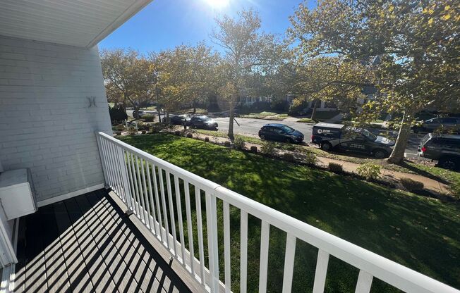 1 bed, 1 bath, 566 sqft, $2,030, Unit 215