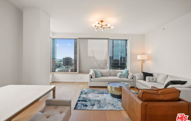 2 beds, 2 baths, 1,290 sqft, $4,900, Unit 2608