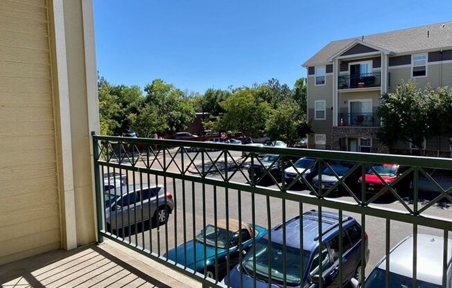 3 beds, 2 baths, $2,175, Unit UNIT C203