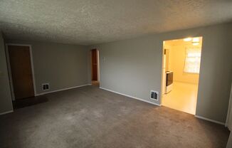 2 beds, 1 bath, $1,495