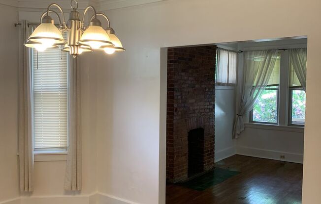Great, first floor duplex in Squirrel Hill