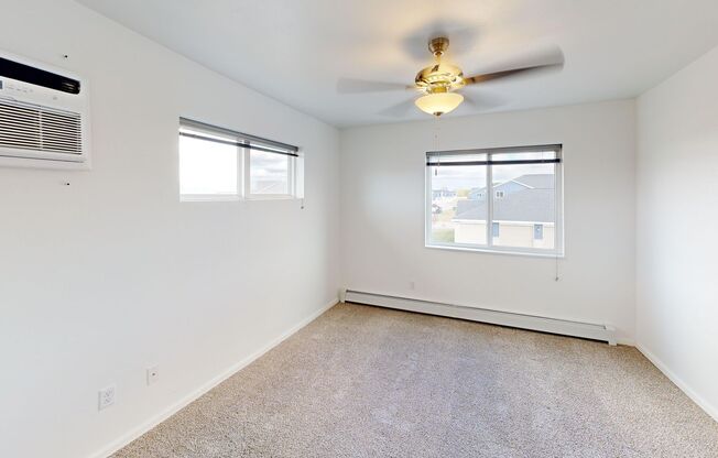 1 bed, 1 bath, 653 sqft, $1,209, Unit 1244-17