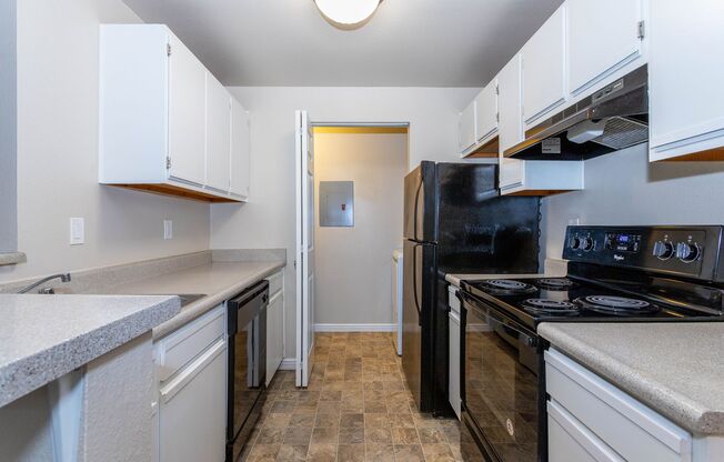 2 beds, 2 baths, 949 sqft, $1,995, Unit M201