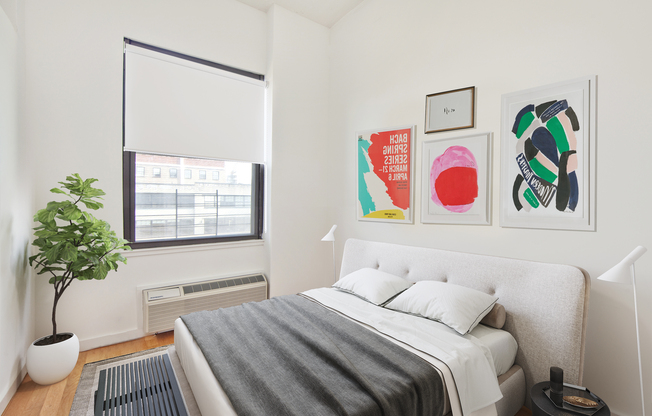 1 bed, 1 bath, $4,700, Unit 2I