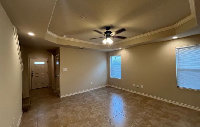 14111 Fratelli Rd. #101, San Antonio, TX. 78233
