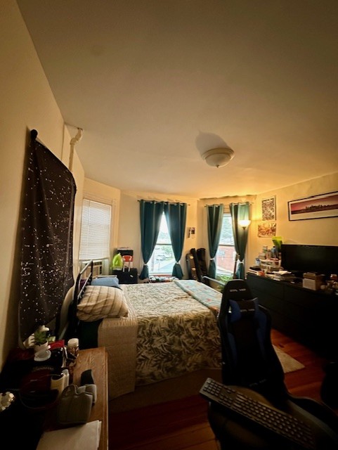 86 Prentiss St.