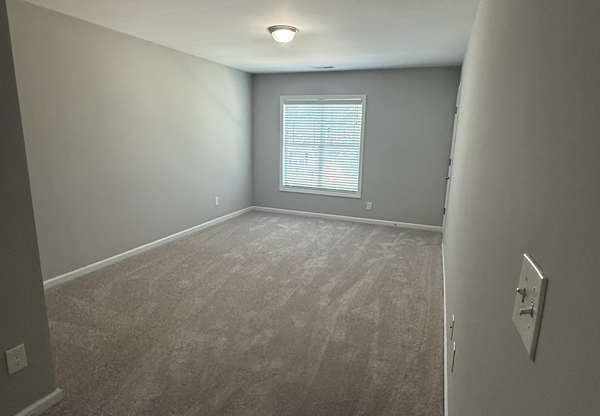 151 CULLEN CT