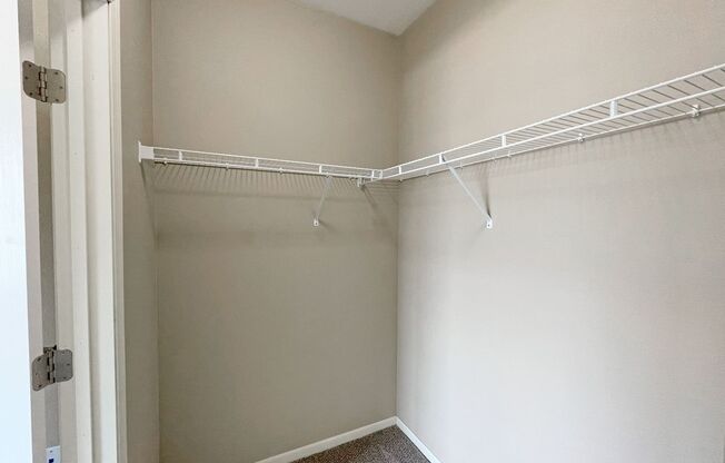 2 beds, 2 baths, 1,040 sqft, $1,215, Unit 304