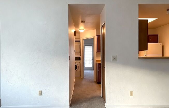 Cozy 2 bedroom Townhouse in Cheyenne Mountain with VIEWS of mountains
