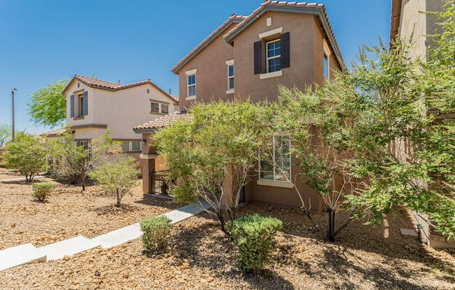 4 Bedroom in Mts Edge