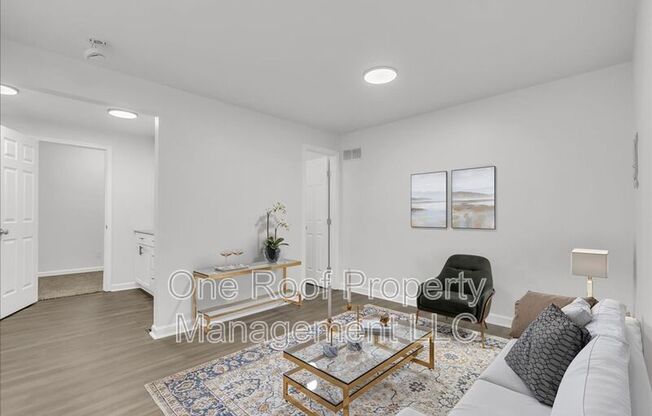 324 N HARDESTY