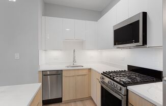 Studio, 1 bath, 268 sqft, $1,450, Unit 105