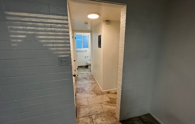 2 beds, 1 bath, $1,195, Unit 265-13