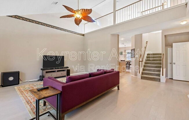 1018 PEYTON PL