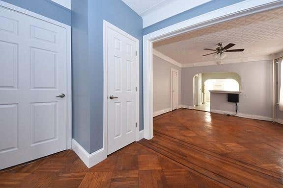 83 8 DONGAN AVE