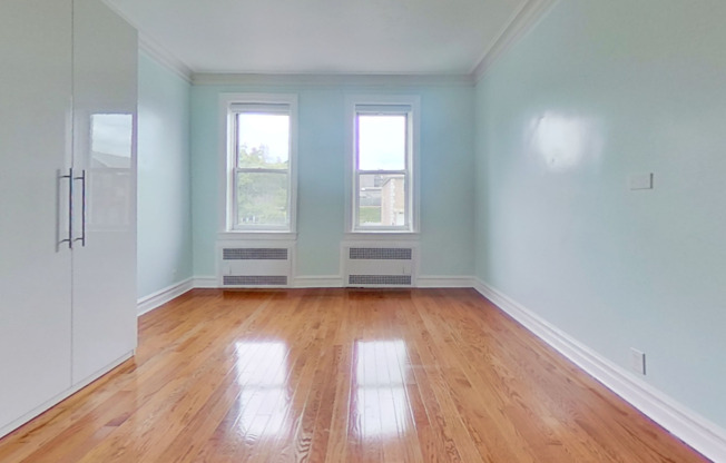 2151 85 ST